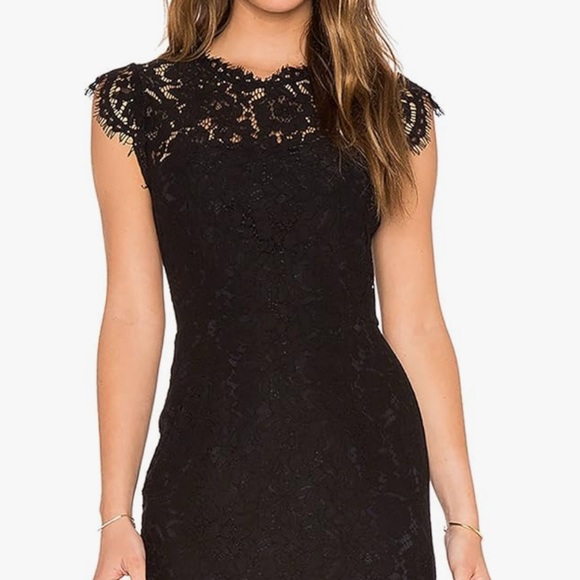 Elegant Black Lace Dress - Picture 1 of 7